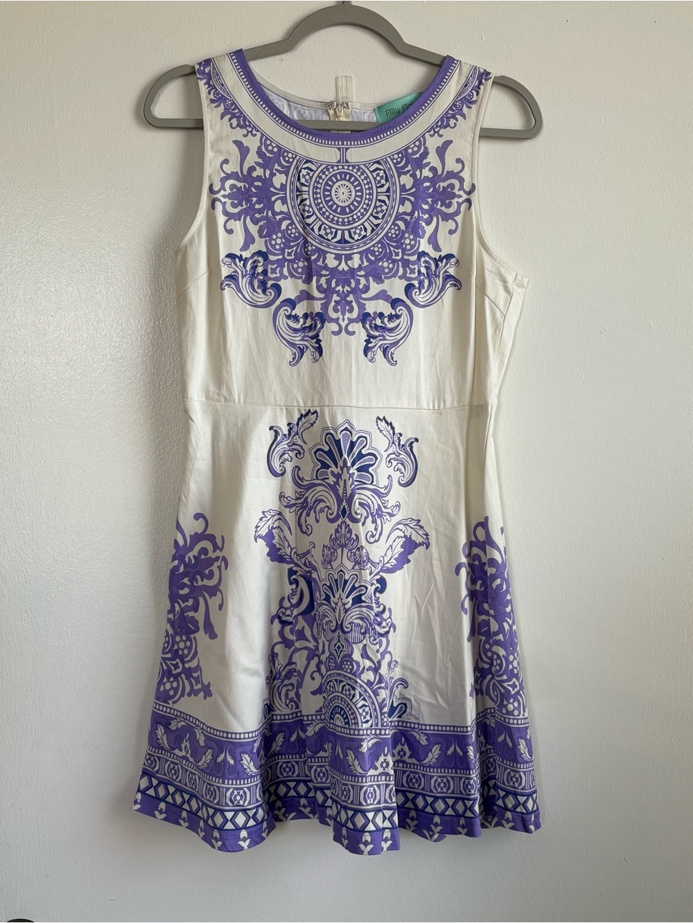 Filly Flair Women’s M White Purple Floral Fit & Flare Round Neck Knit Dress